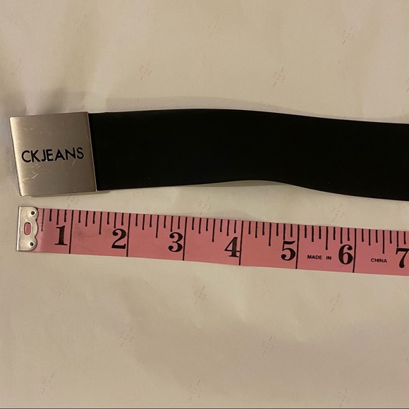 BUNDLE! CALVIN KLEIN Vintage Molded Rubber Belts - Picture 4 of 13